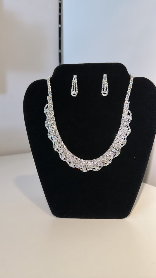 Reem Necklace Set